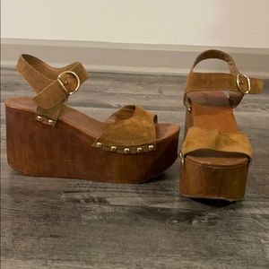 Hallow Platform Heels